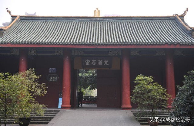 成都高中梯队和录取分数,2022成都各高中学校实时分数