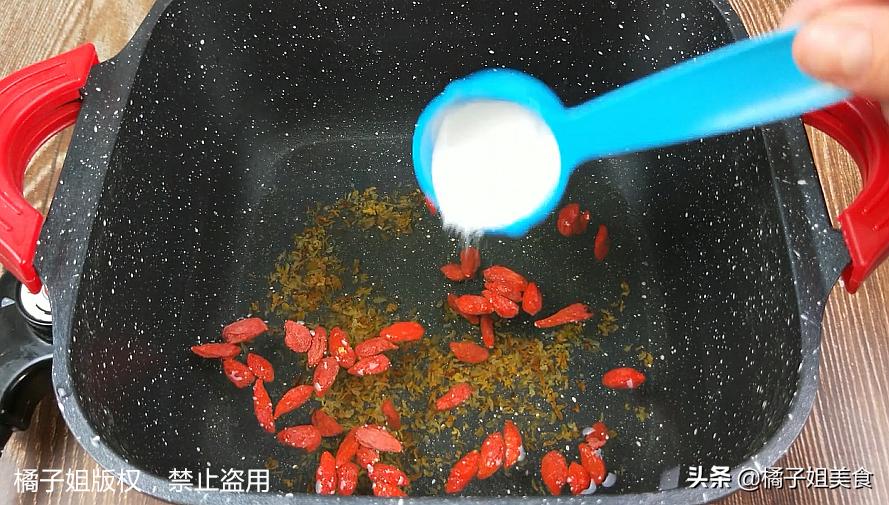 年夜饭最适合做的鱼,年夜饭的鱼做成酸菜鱼好么