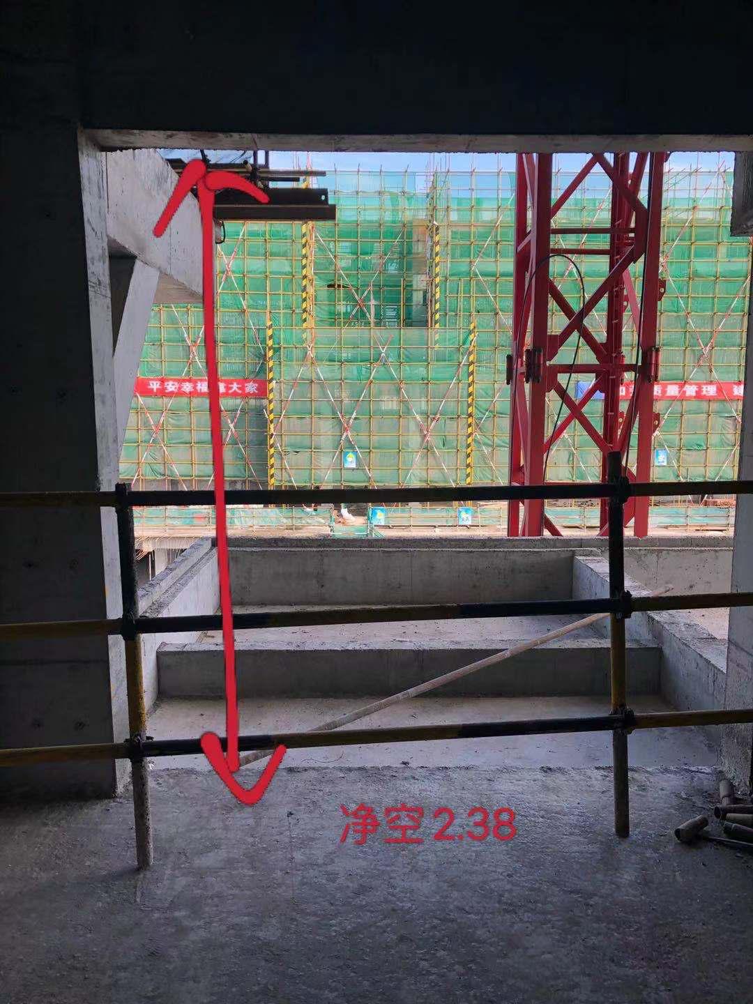 飘窗是否可敲，生活阳台空间易扯皮，玫瑰南湖湾异常泄露一个大瓜