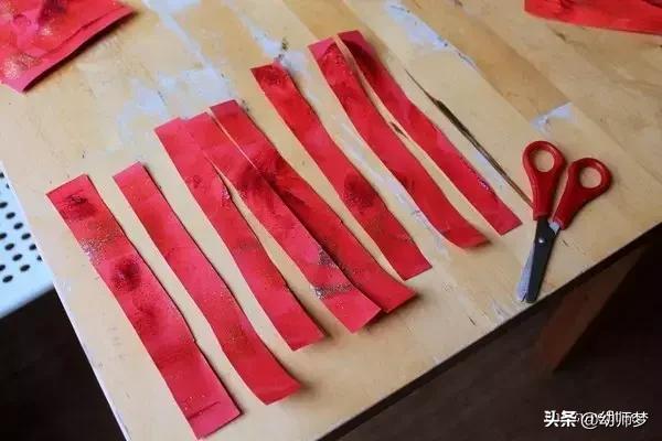 新年红包手工灯笼制作步骤,2022新年挂饰手工灯笼