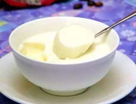 自制双皮奶的家常做法美味,家庭自制双皮奶简单做法