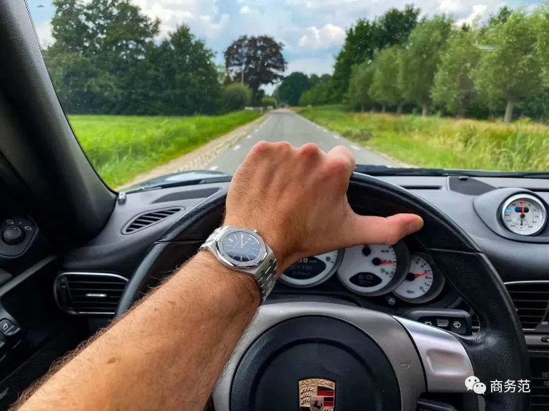 c罗降薪回曼联,c罗回归曼联首秀能穿7号球衣吗