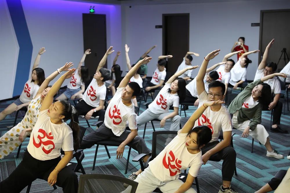 景丽瑜伽理疗视频,景丽瑜伽全集完整版