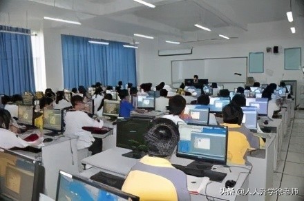 昆明市第八中学中考喜报,昆明市第八中学在哪里