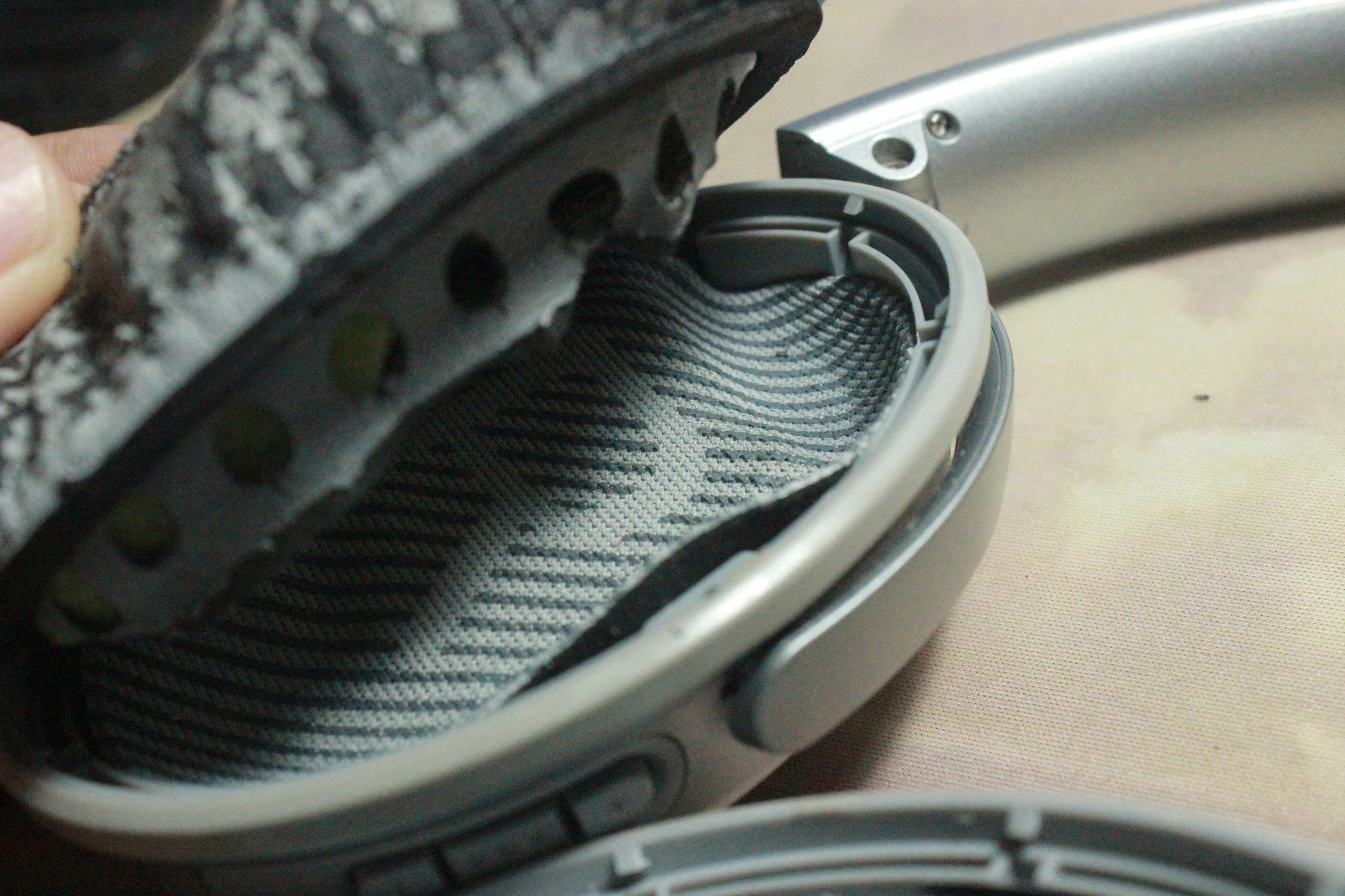 boseqc45官方耳套多少钱,boseqc35降噪耳机实体店试听