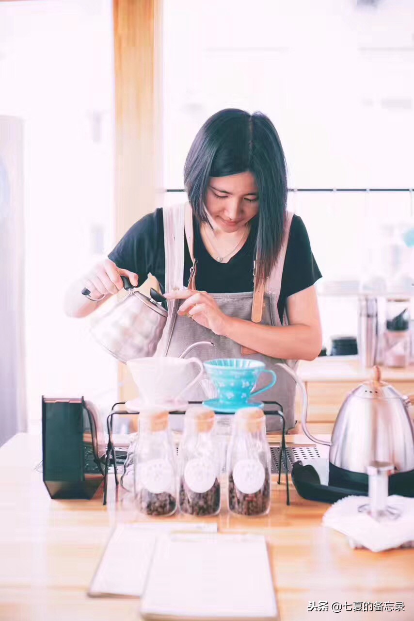 没想到离海洋最远的乌鲁木齐，也有执着每一杯品质的精品咖啡店