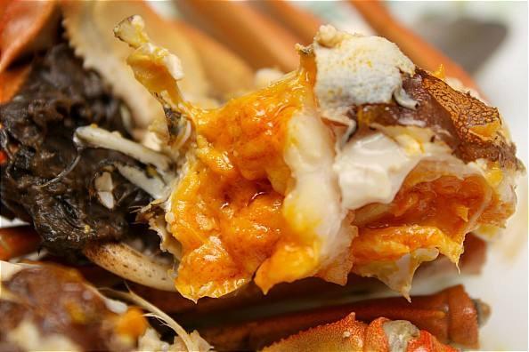 吃螃蟹吃多了会拉稀吗,又到吃螃蟹的季节