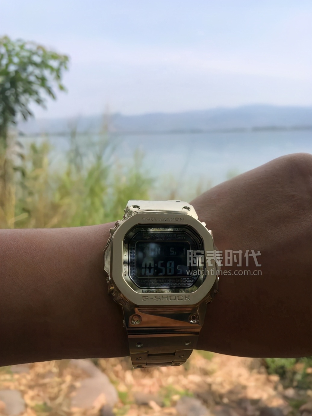 打工人手上适合戴什么,打工的一般戴什么表好点