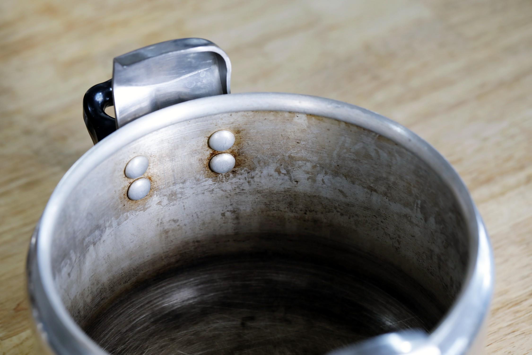 蒸煮两用电压力锅哪个牌子好,家用压力锅和微压锅哪个好