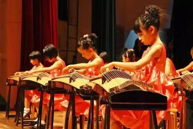 古筝入门修订版练习103曲,免费0基础古筝教程