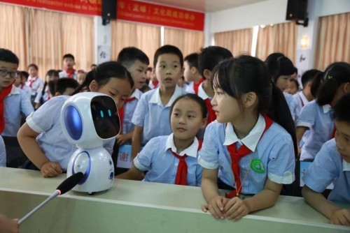 合肥邵春荣,邵春荣校长