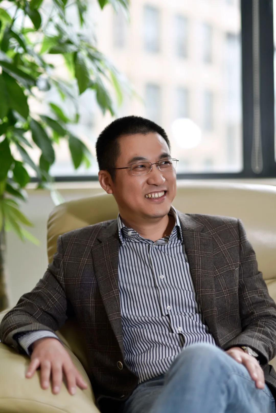 百胜软件创始人黄飞,黄飞创业经历