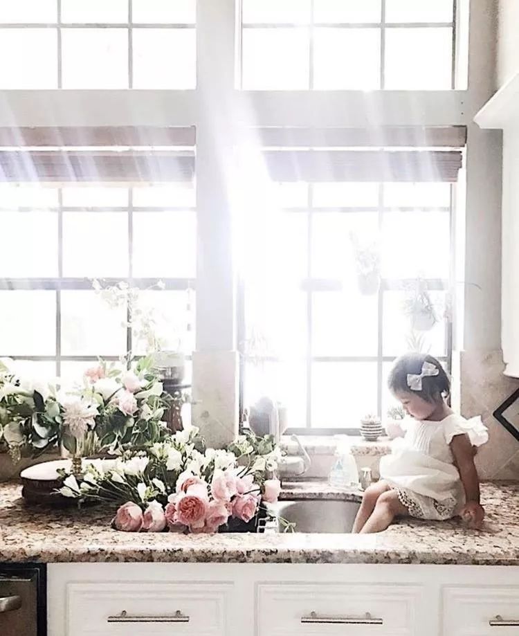 为逃避家务，两位妈妈研发了懒人清洁神器，竟让儿科医师签名推荐