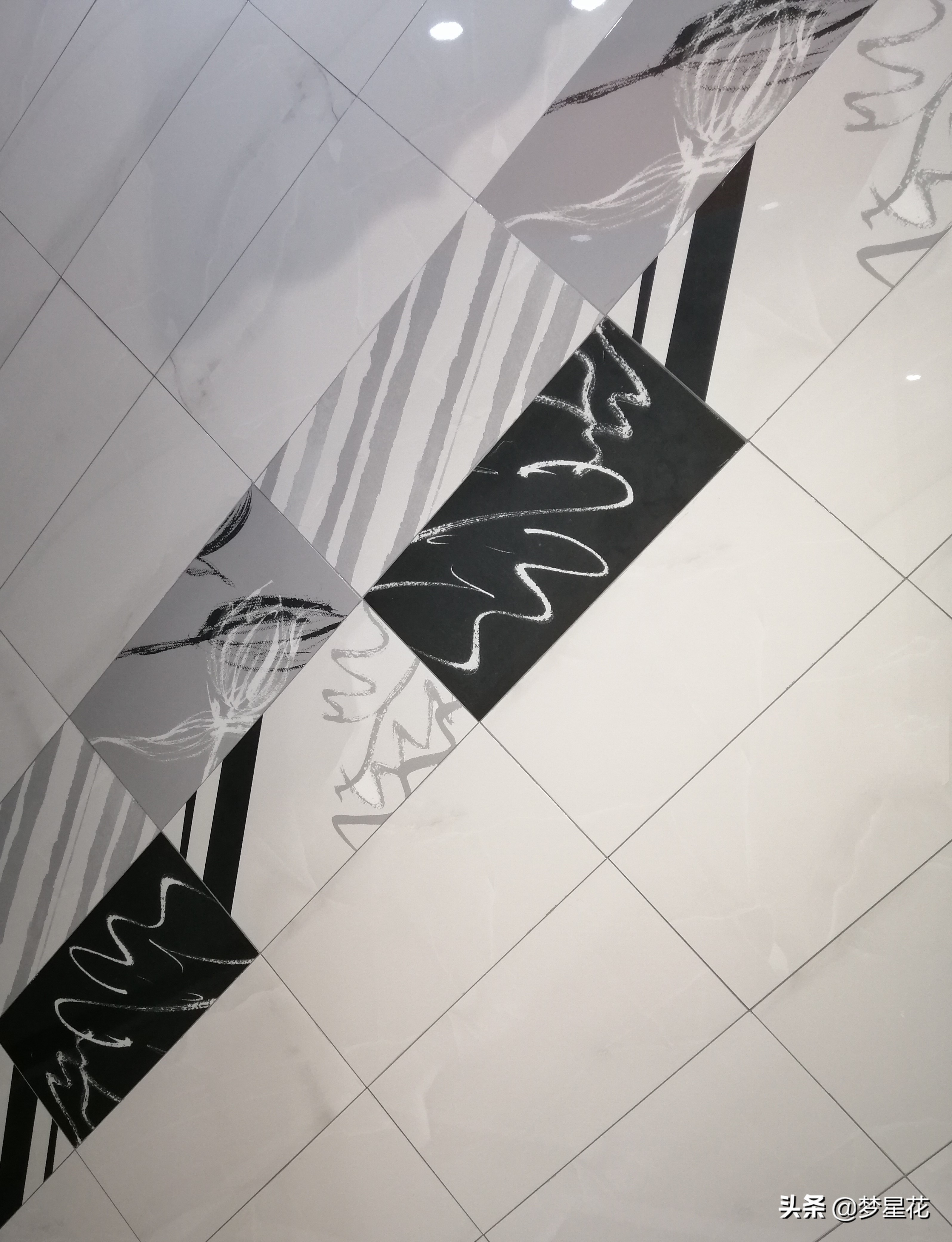 买瓷砖为什么一定要买大品牌,网上瓷砖比实体店便宜吗