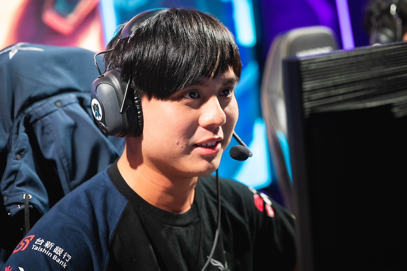 maple重回lpl,maple怎么不在lpl了