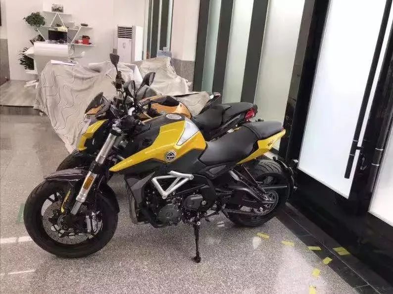 新款黄龙600曝光，有*NTT**899的影子，或有两个不同版本