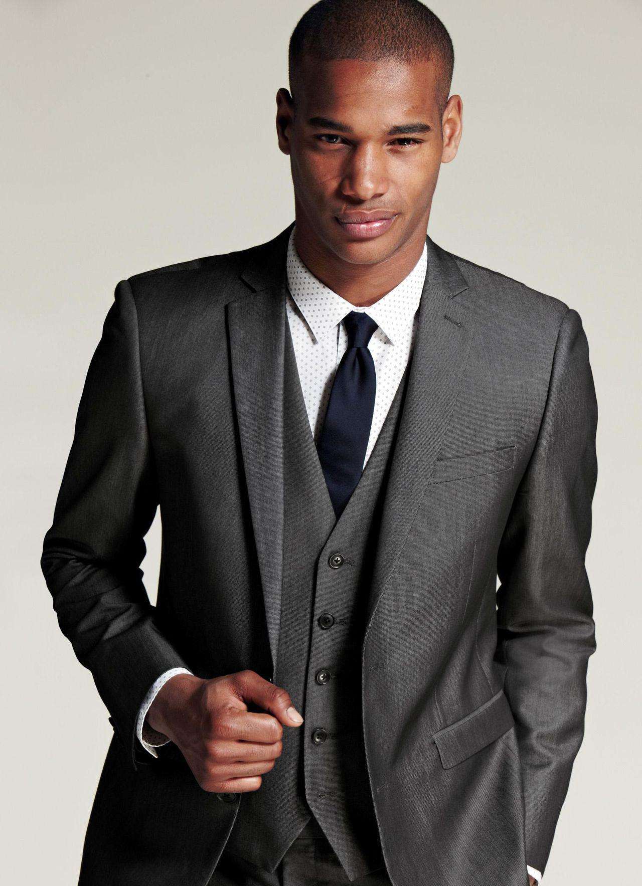 深秋穿羽绒马甲,初春马甲怎么搭配好看