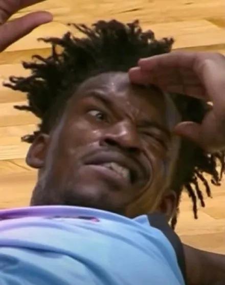 掘了！利指导7分钟连砍22分都输，表坏了谁顶得住