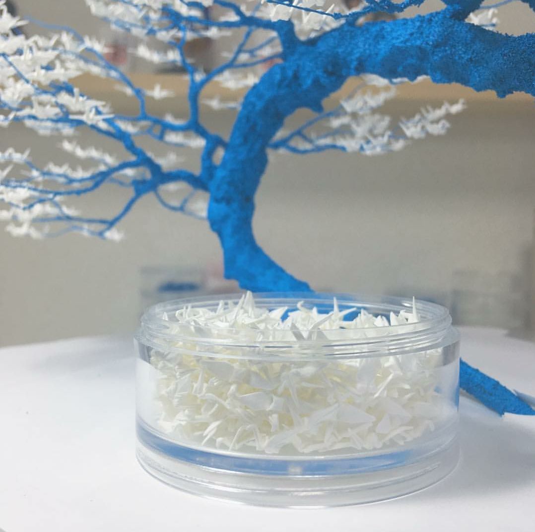 日本千纸鹤折纸,日本折千纸鹤的纸