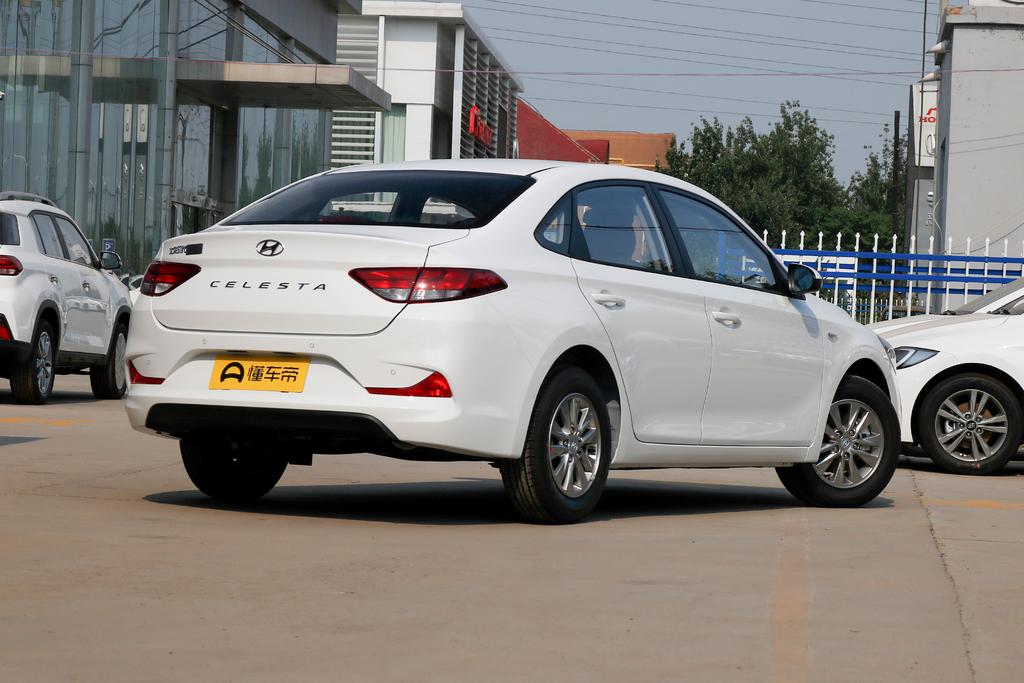 性价比高外观漂亮车,悦动性价比最高的一款