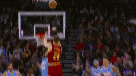 提升投篮速度，像机关枪一样垫步出手，让你射穿一切防守