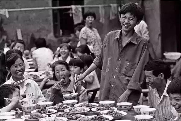 1977到2018高考变迁图,八十年代的高考与现在的高考对比