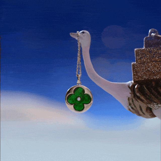 lv是软还是硬,lv是不是从不打折