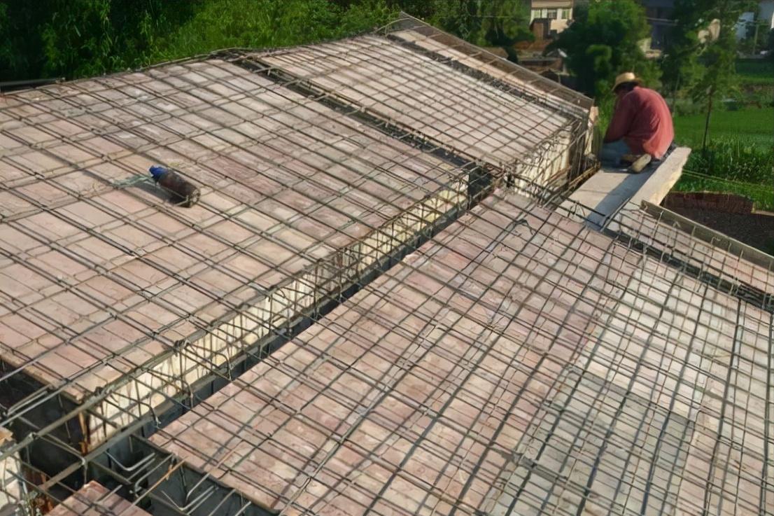 自建房现浇楼顶用不用做防水,现浇楼顶保温防水一体化