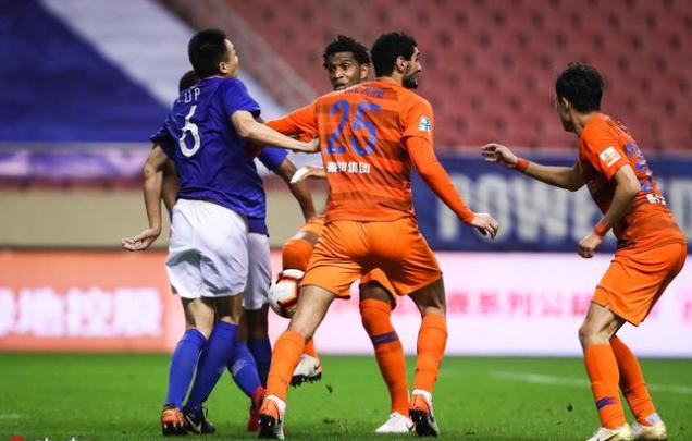 17日体育热点回顾：好多人说中国男足队员薪资过高！那么他们的球技水平应该领多少钱？