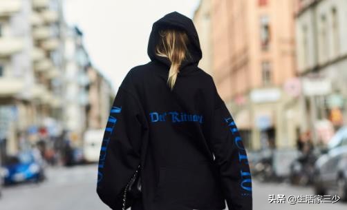 卫衣清洗方法视频教程,卫衣应该怎么洗不起球