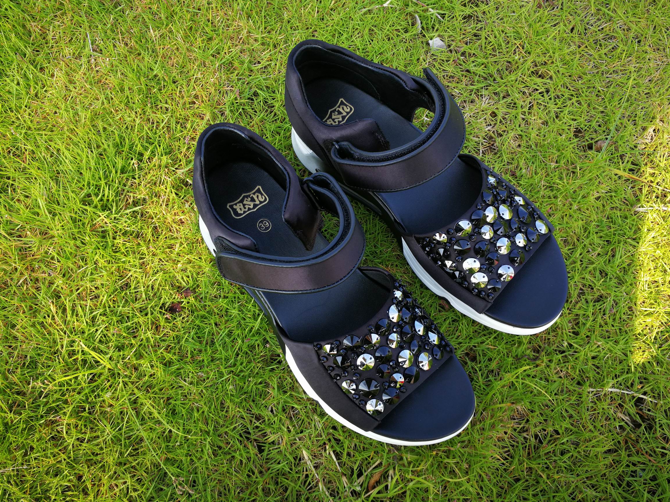 ash鞋子是在哪里生产的,ash鞋子价格大概多少