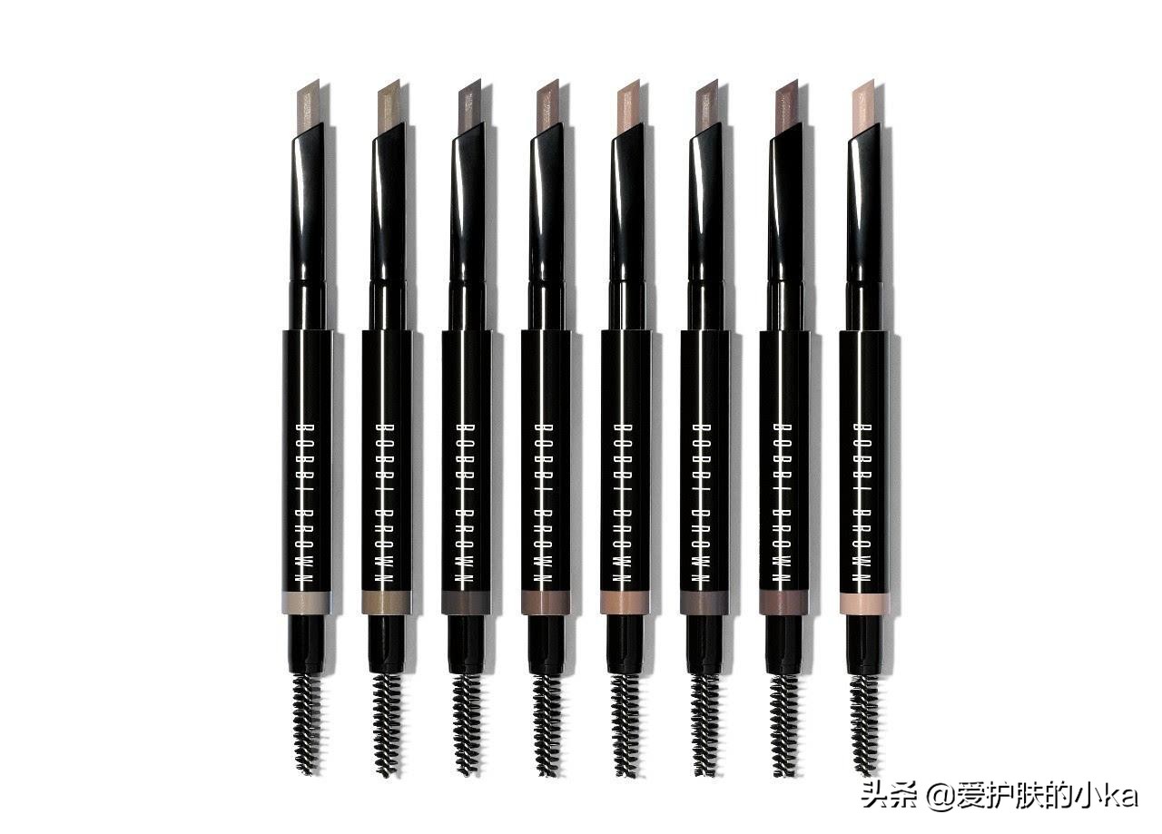 化妆小白怎么选护肤品,新手小白学化妆需要哪些化妆品