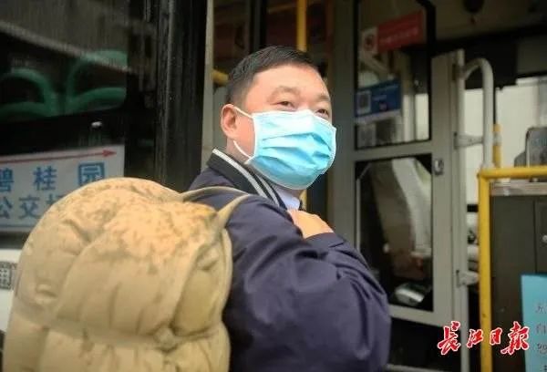 这个春节向所有医务工作者致敬,这个五一坚守岗位