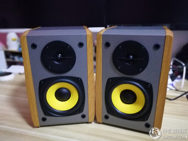 漫步者r1000tc北美版音频线,漫步者R1000TC北美版音箱