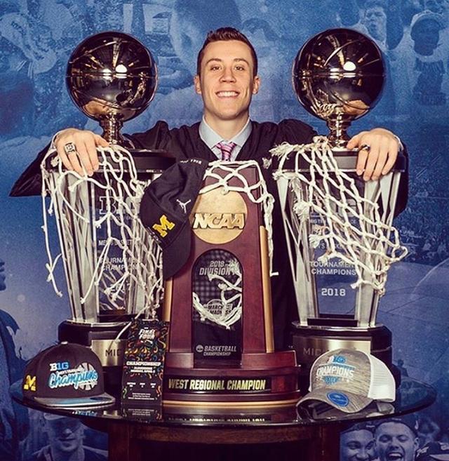 邓肯罗宾逊凯尔特人三分,邓肯罗宾逊三分集锦2021