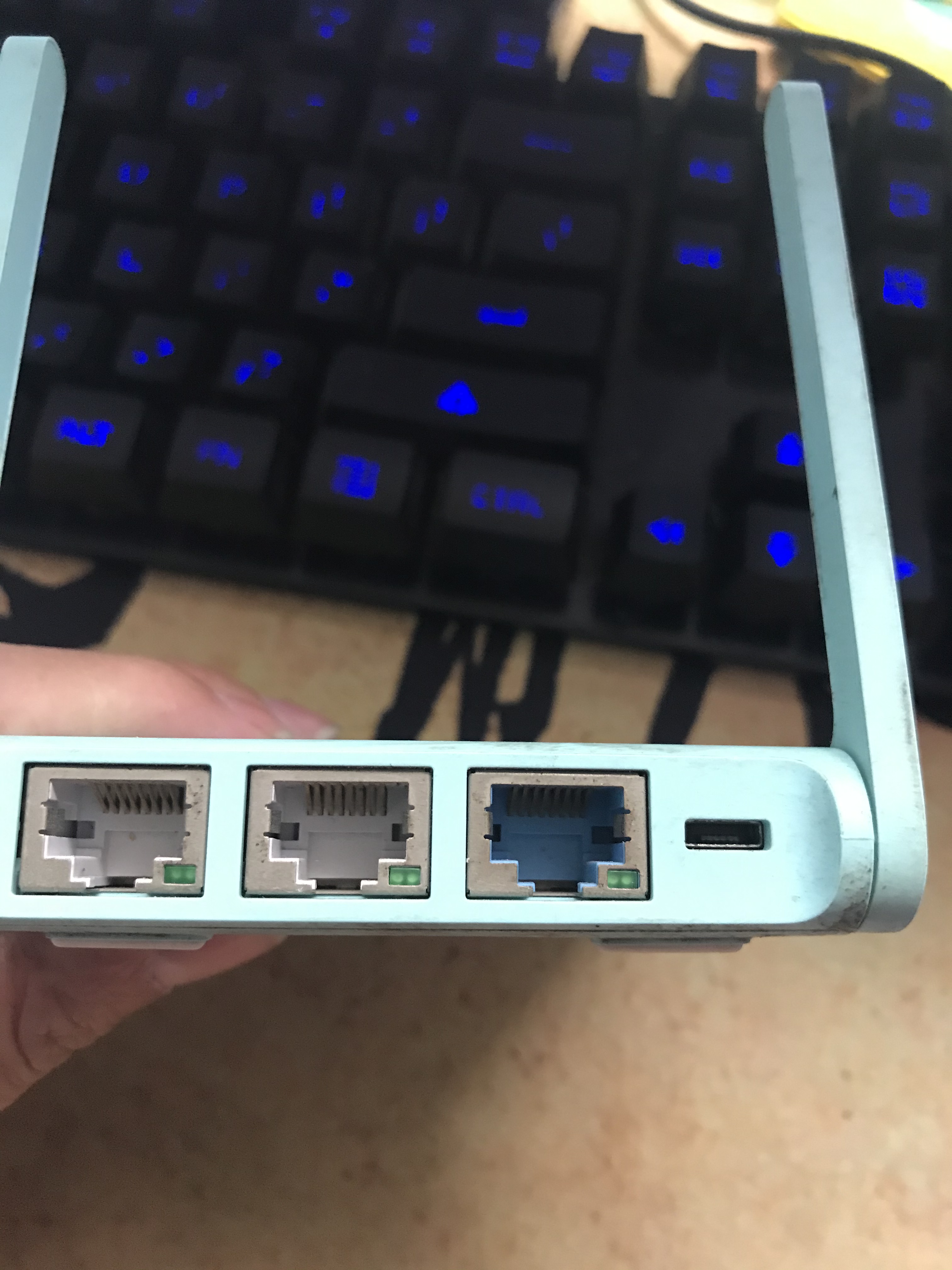 无意间翻到20年前买的第一个手机,小米路由器青春版拆解