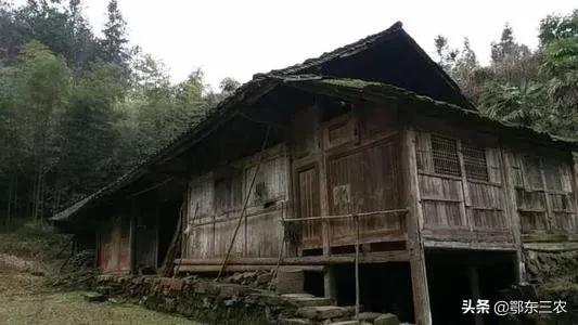 被拆的老房子的木料值钱吗,旧木房回收价值