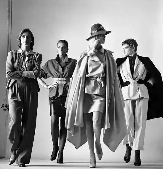 100张大师画,100张经典黑白人像