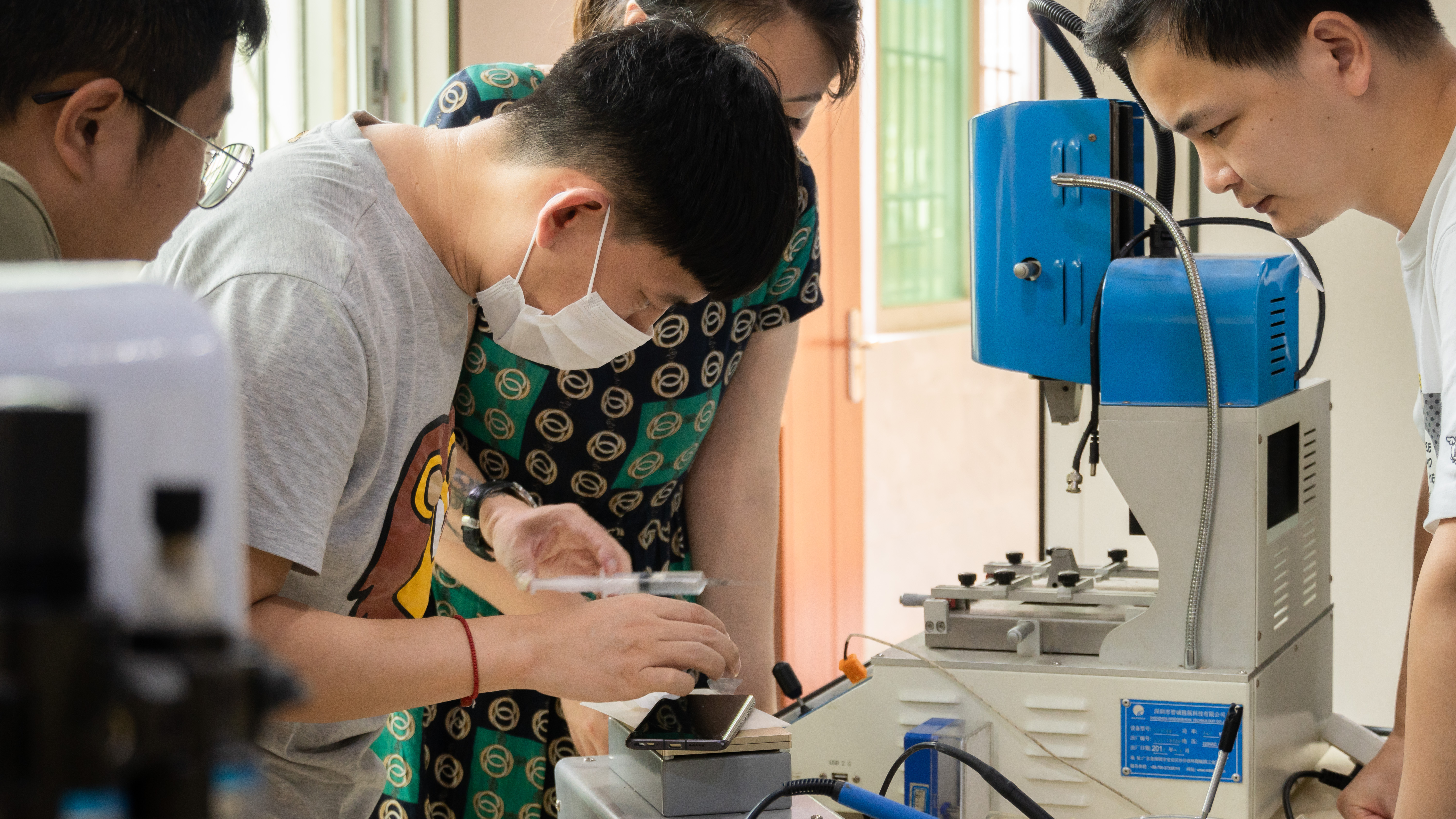 学手机维修需要报培训机构吗,手机维修培训班好还是培训学校好