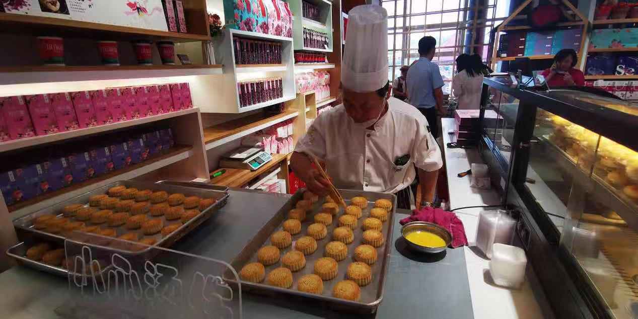 从歇脚地到目的地，山东高速公路服务区新印象：齐鲁交通服务开发集团服务区深度体验