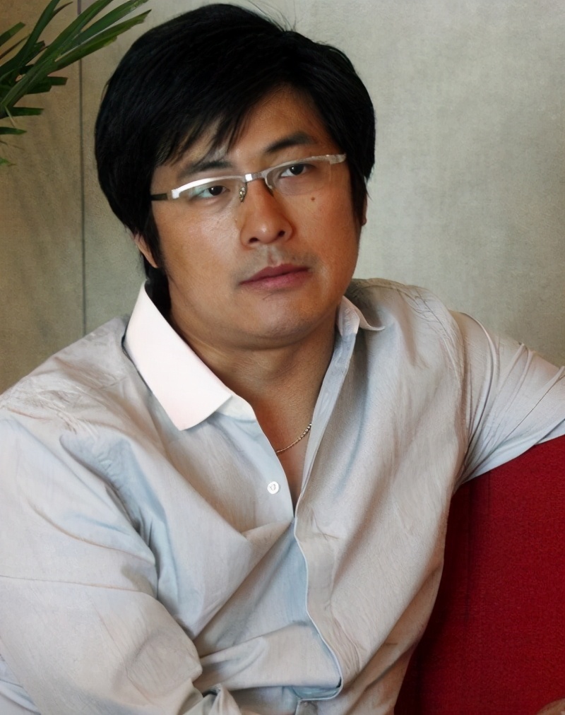 王岳伦李湘几婚,王岳伦李湘的婚姻