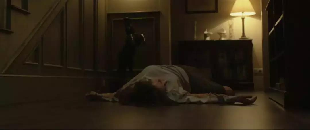 悬疑案件推理电影看不见的客人,西班牙电影看不见的客人