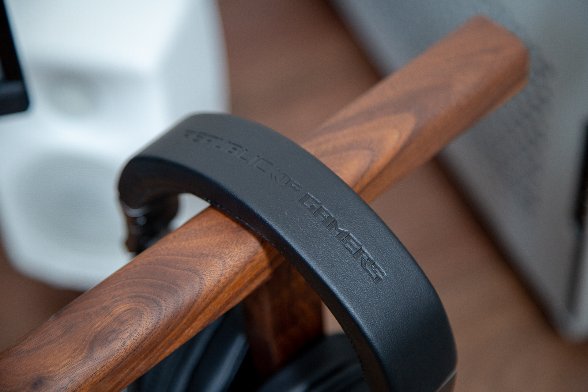 rog信仰败家之眼机箱,败家之眼rog8pro