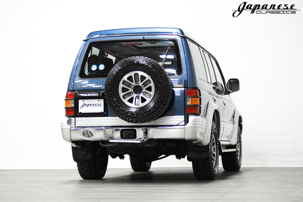 国外91年二手帕杰罗至今仍卖7万人民币看品相你觉得值么？