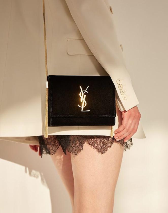 saintlaurent经典的吸烟装造型,saintlaurent最新爆款精品包