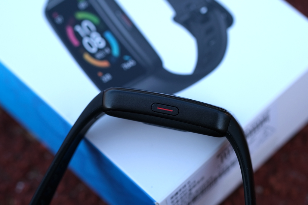 荣耀手环6标准版测评,荣耀手环6标准版的功能有哪些