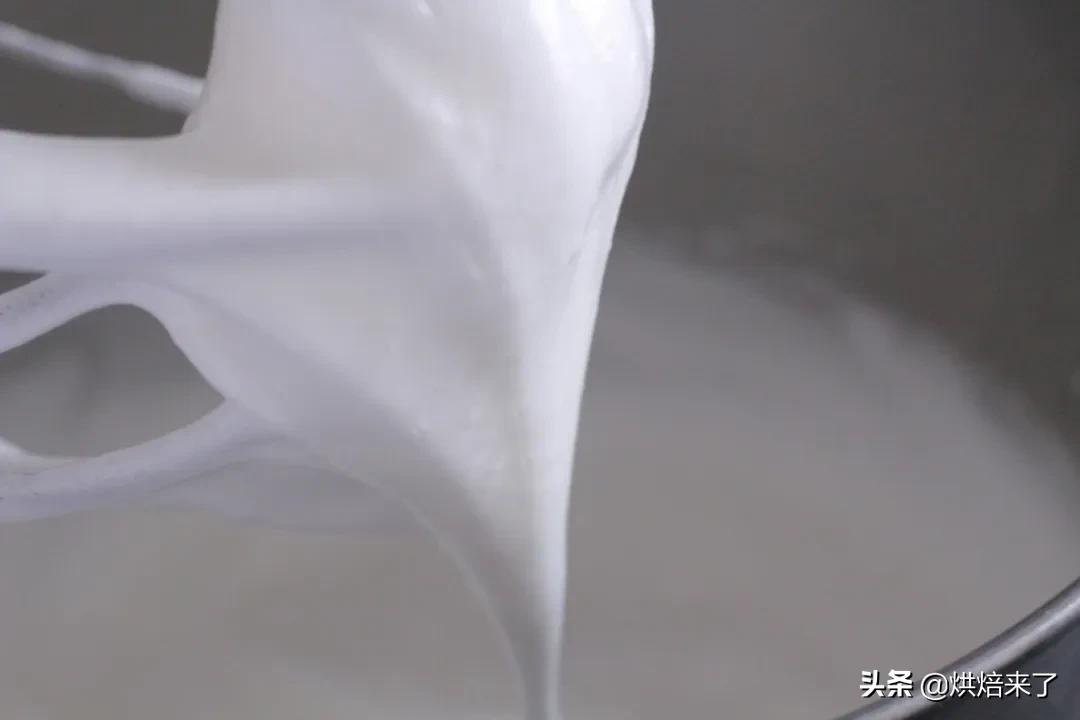 烘培蛋白打发技巧,烘焙打发蛋白图片讲解