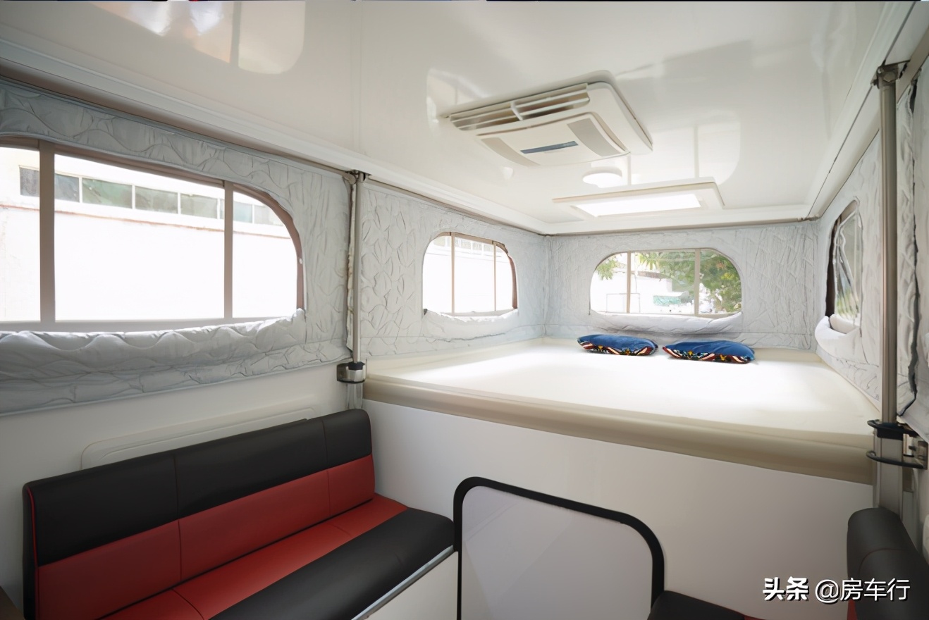 旅美速腾福特3.5t四驱b型房车,2024款福特t8b型房车四驱