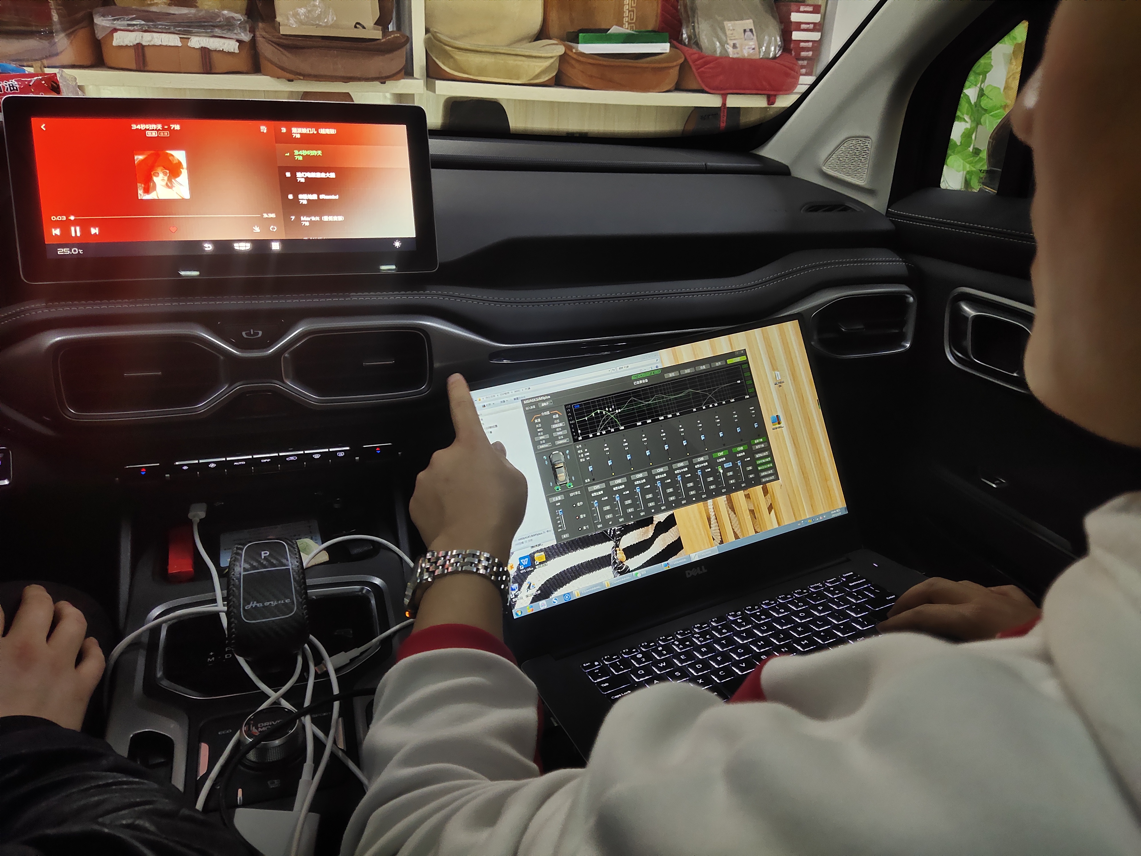 保定吉利豪越改装音响,赤峰鑫航低音炮效果