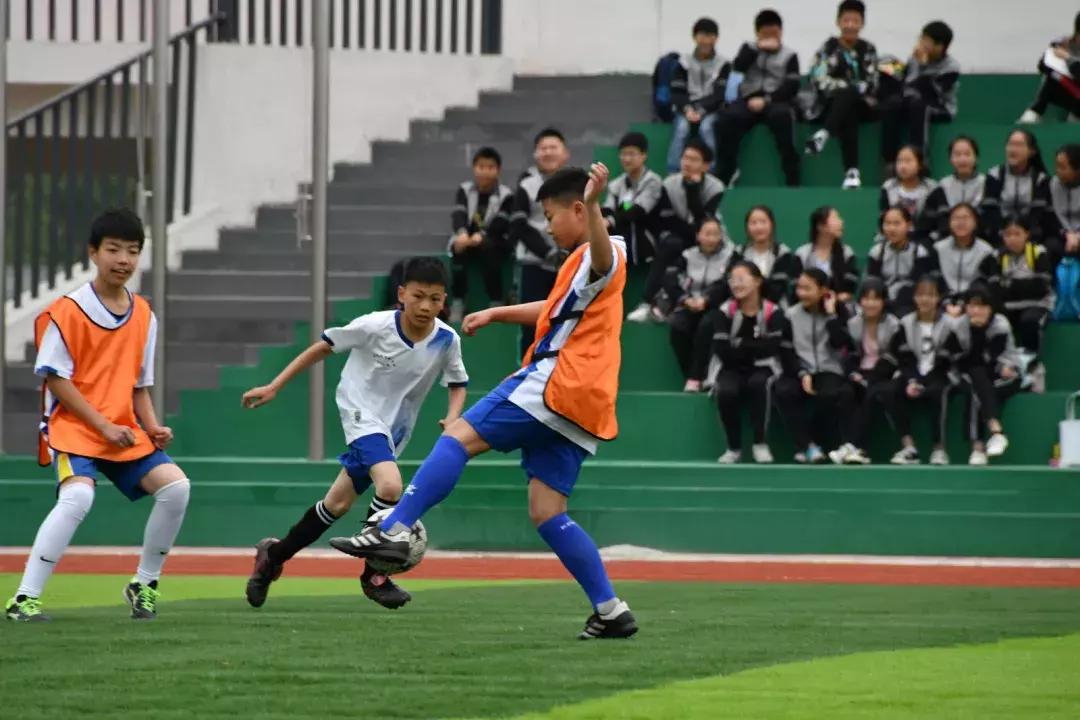 黄冈市第八届校园足球联赛决赛,黄州区思源足球比赛